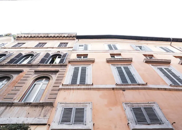 Giubbonari 23 luxury home
